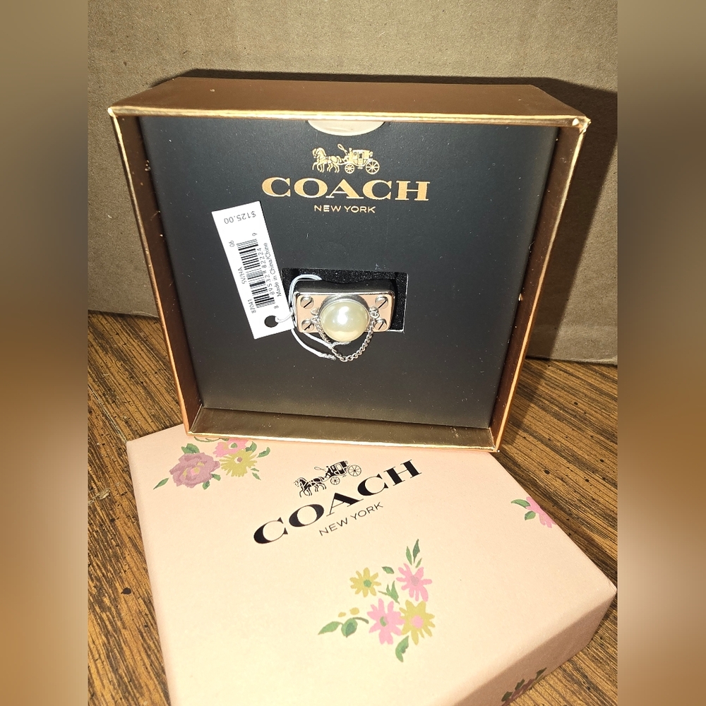 Coach Silver and Pearl Ring Size 5